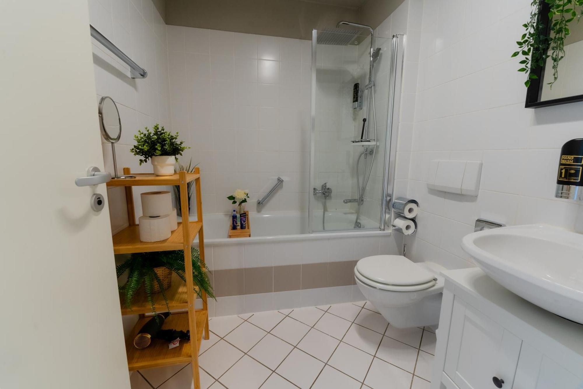 Deluxe Apartment I Klimaanlage I Tiefgarage I Balkon I Wlan Magdeburk Exteriér fotografie